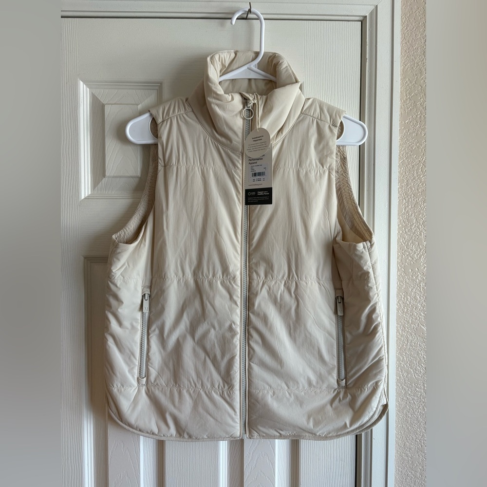 Vuori Women's Canyon Insulated Vest